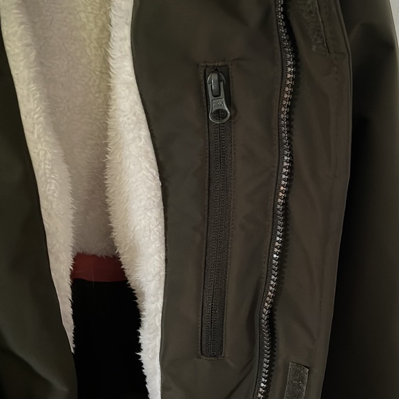 Perfect green hoodie Jackie for winter super warm - Picture 6 of 8